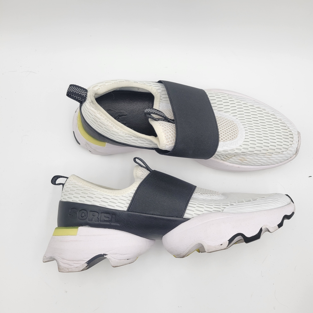 SOREL KINETIC IMPACT SLIP ON SNEAKERS SIZE 9
